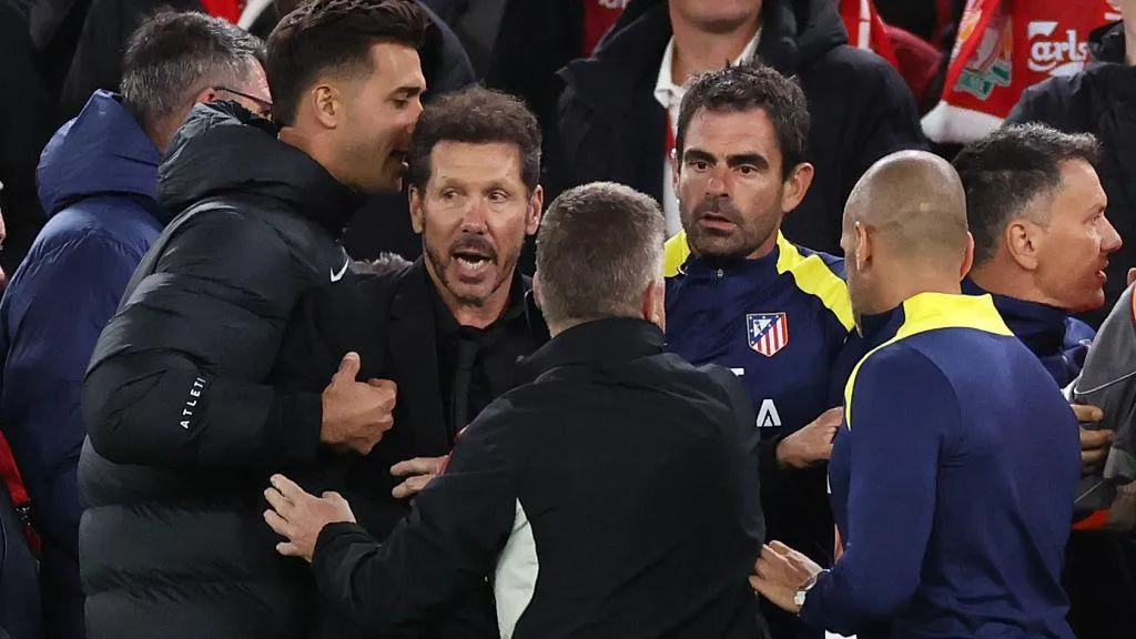 Simeone Shares Apology Following Confrontation involving Liverpool Supporters