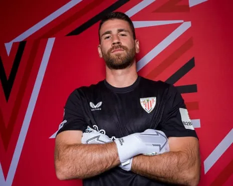 Unai Simón: ‘Alcanzar un título con el Athletic me llena más que diez trofeos en cualquier otro lugar’