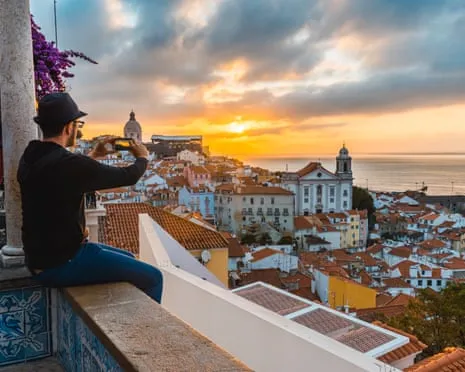 The Reason Behind Numerous People from the US Moving to Portugal?